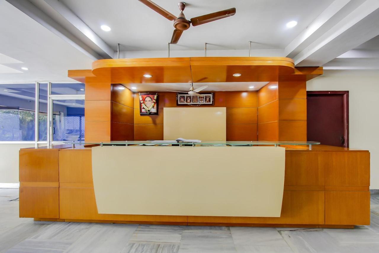 Hotel Geetha International Thoothukudi Exterior foto